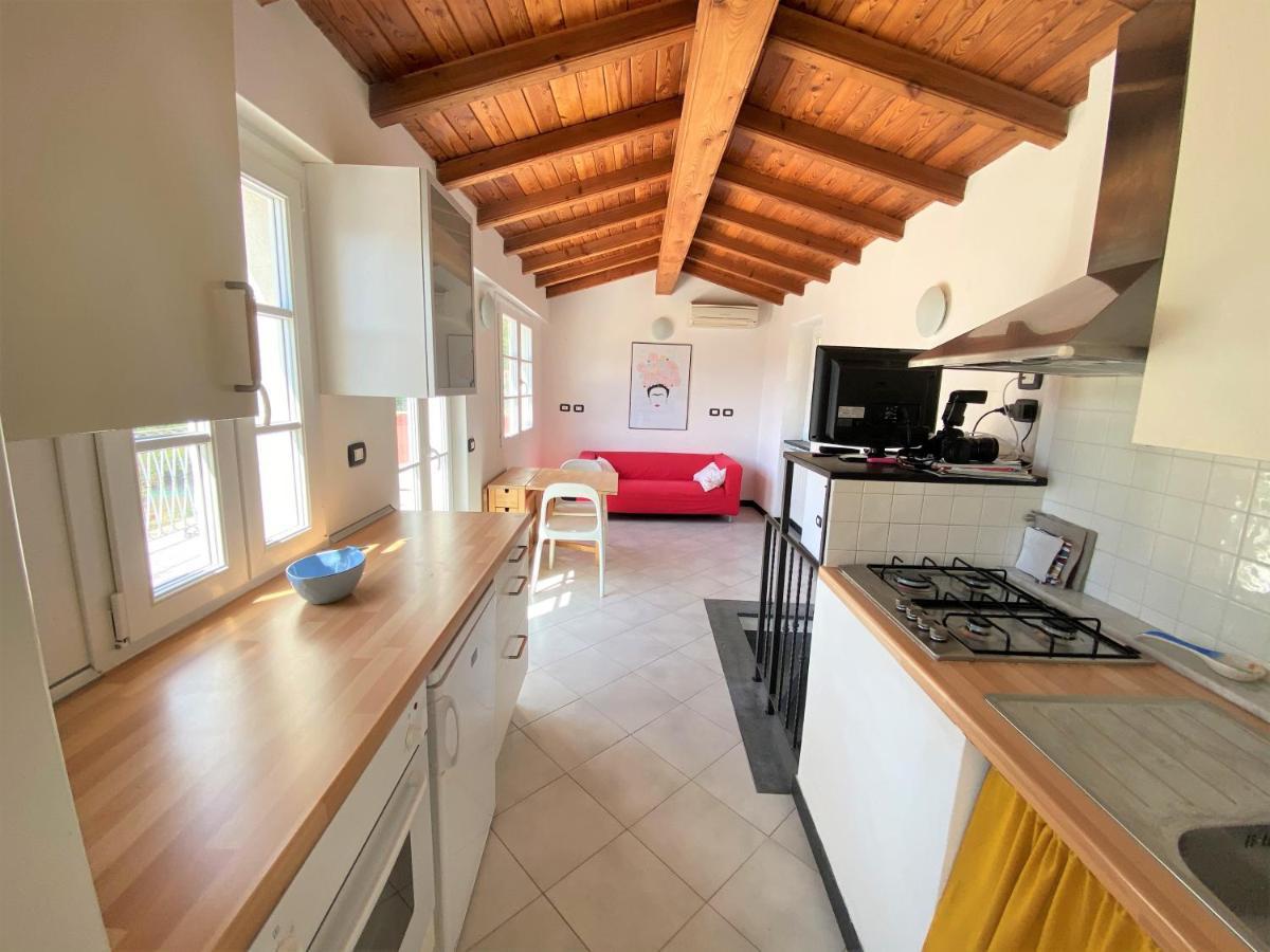 Le Case Della Lizza - Casa Rossa Levanto Exterior foto